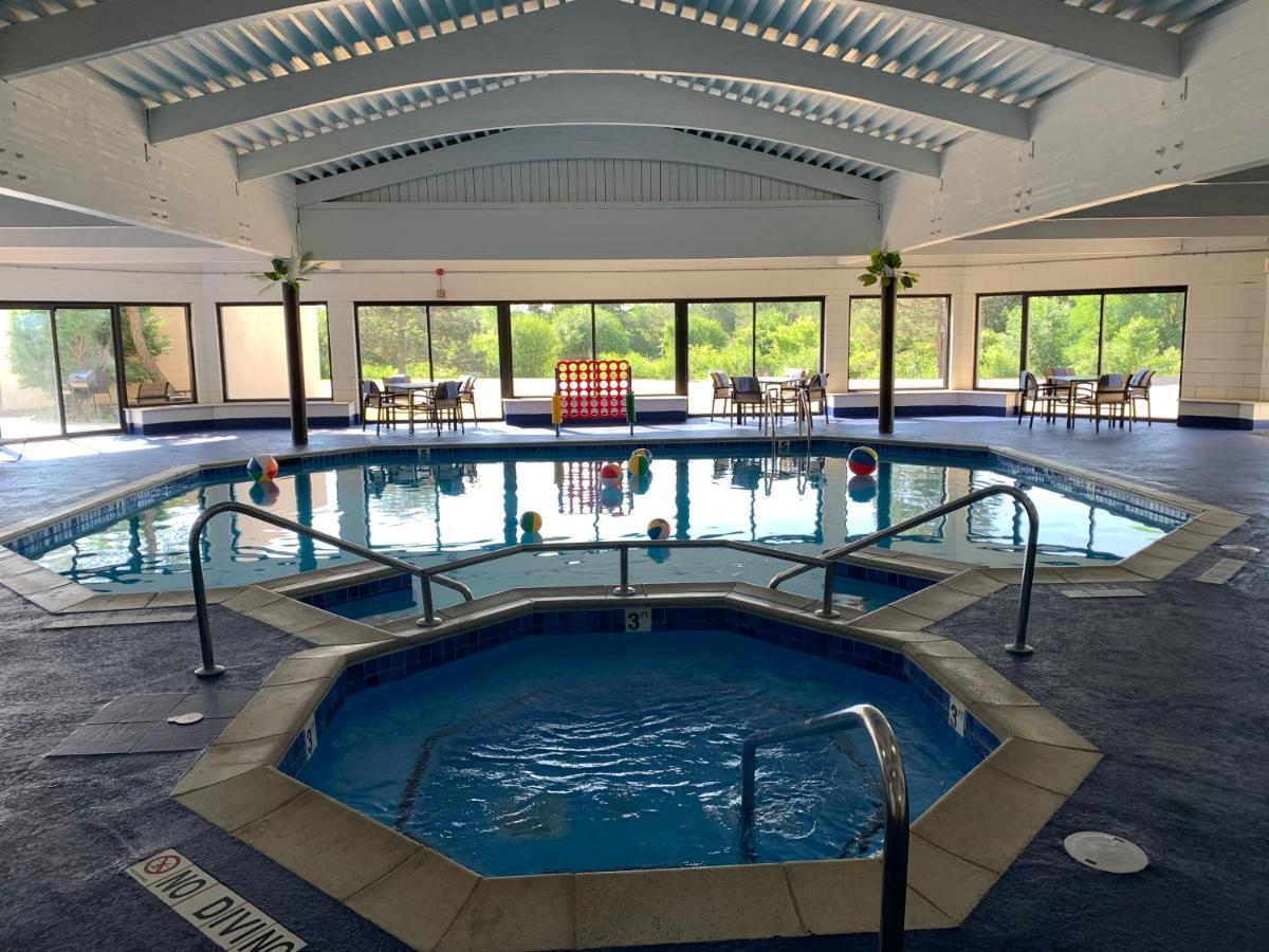 Radisson Hotel Detroit-Farmington Hills Eksteriør bilde
