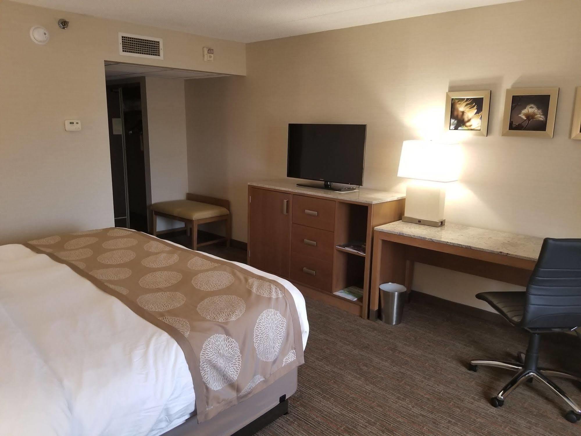 Radisson Hotel Detroit-Farmington Hills Eksteriør bilde