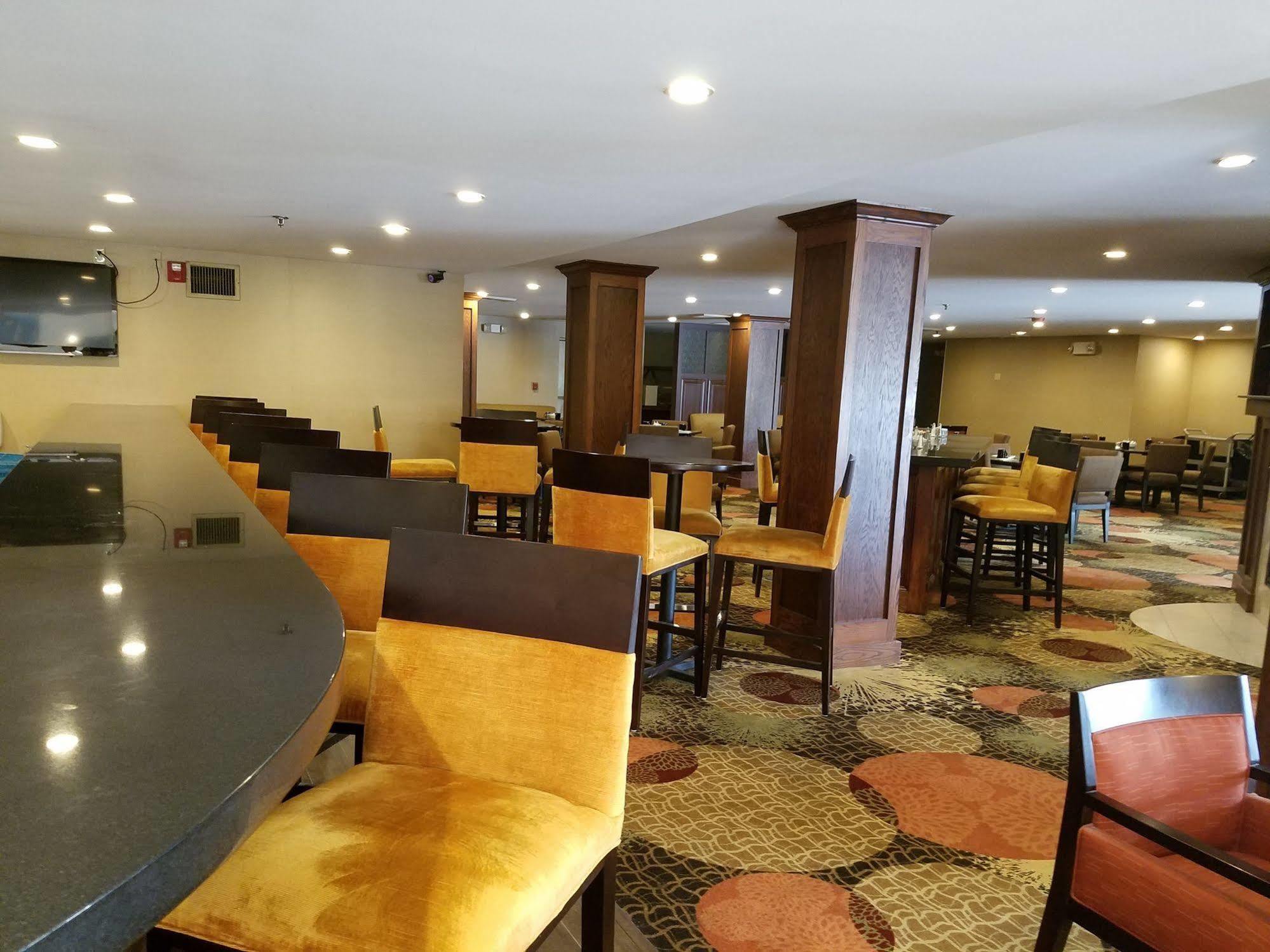 Radisson Hotel Detroit-Farmington Hills Eksteriør bilde